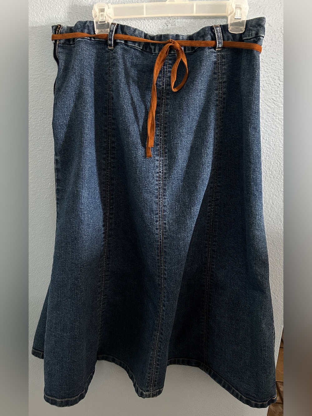 Duck Head Dark Blue Denim Belted Skirt with Elastic Waist Size 16